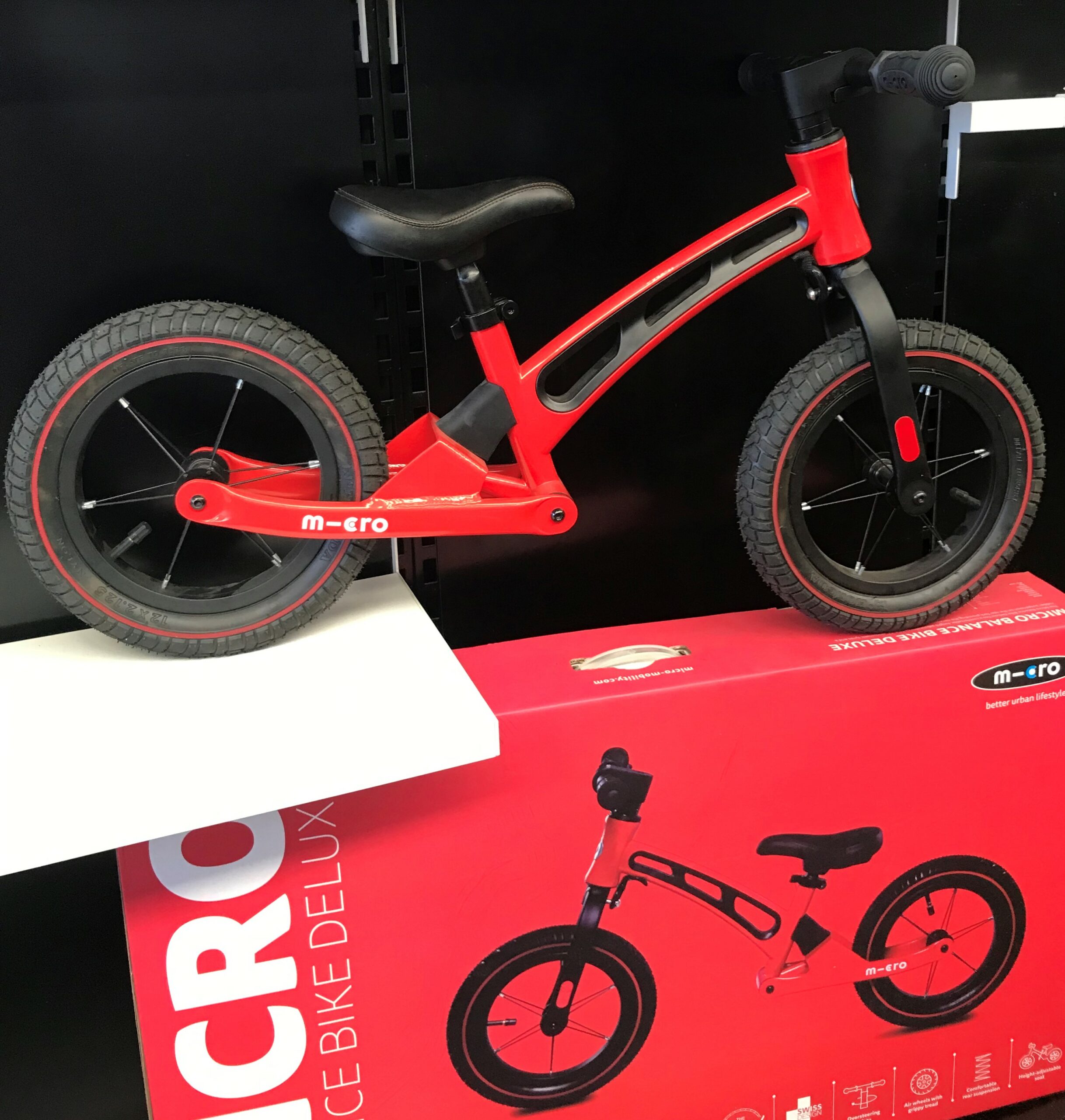 Micro Deluxe Kids Balance Bike!